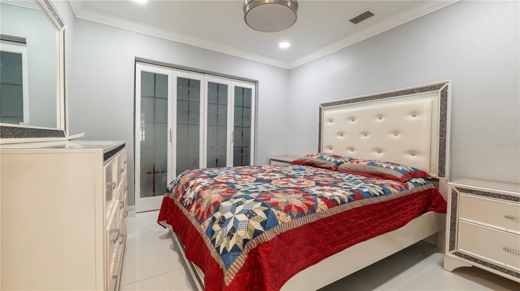 9446 Bayside Court - Photo 18
