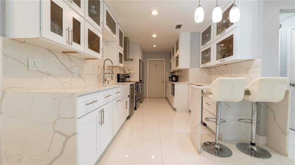 9446 Bayside Court - Photo 7