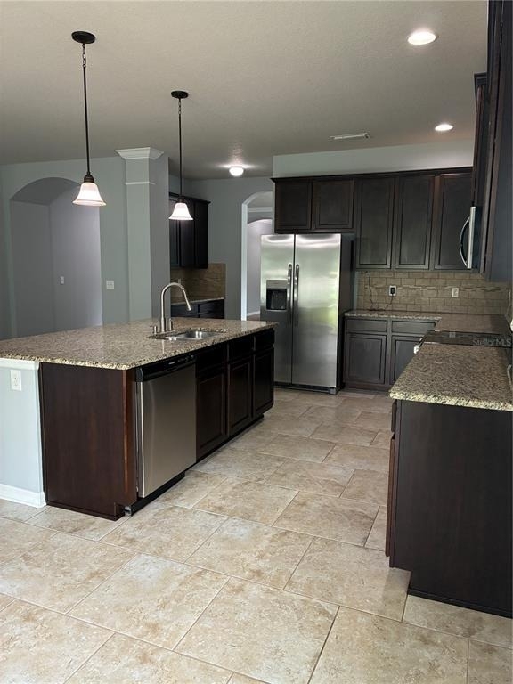 2319 Nesslewood Dr - Photo 3