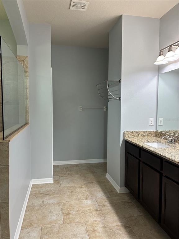 2319 Nesslewood Dr - Photo 31