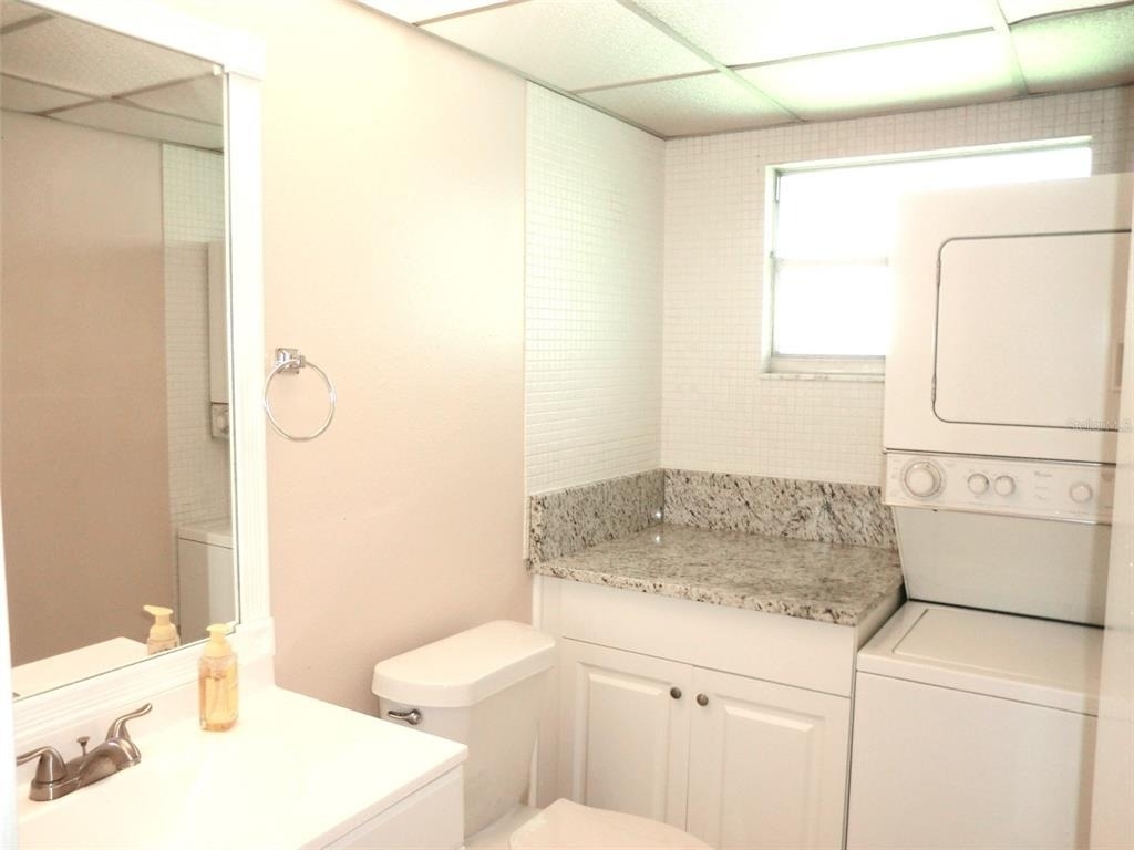 206 Andover Place N - Photo 7