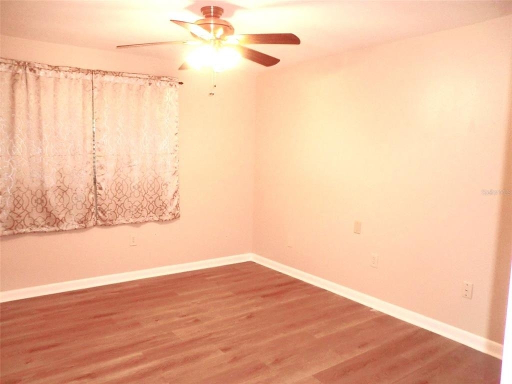 206 Andover Place N - Photo 10