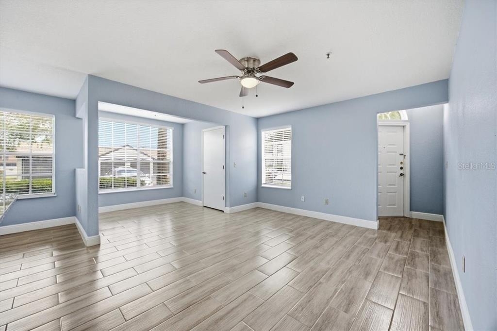 1612 Columbia Arms Circle - Photo 3