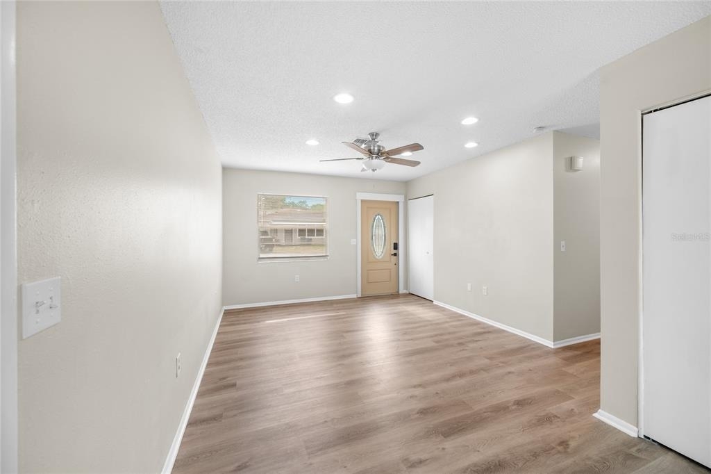 1221 E Court Street - Photo 9