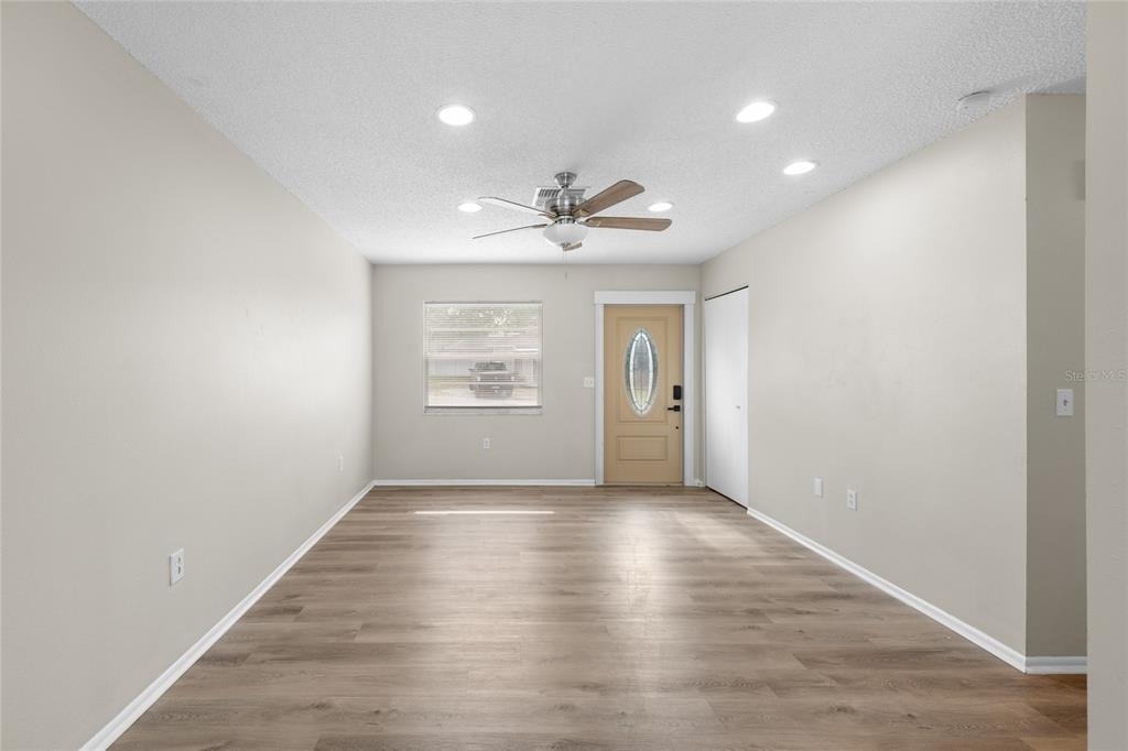 1221 E Court Street - Photo 8