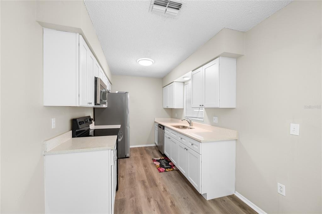 1221 E Court Street - Photo 11