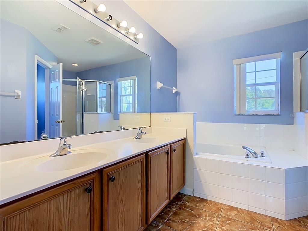 557 Nogales Court - Photo 19