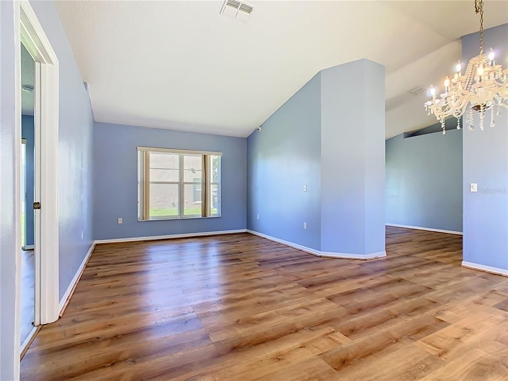 557 Nogales Court - Photo 3