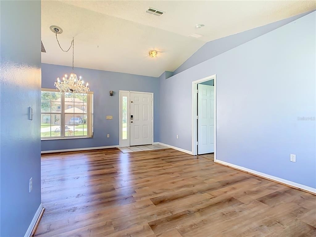 557 Nogales Court - Photo 4