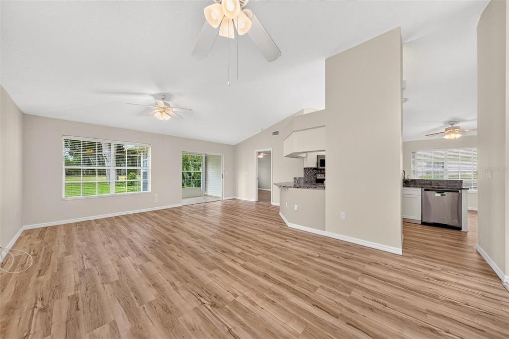 615 Juniper Way - Photo 11