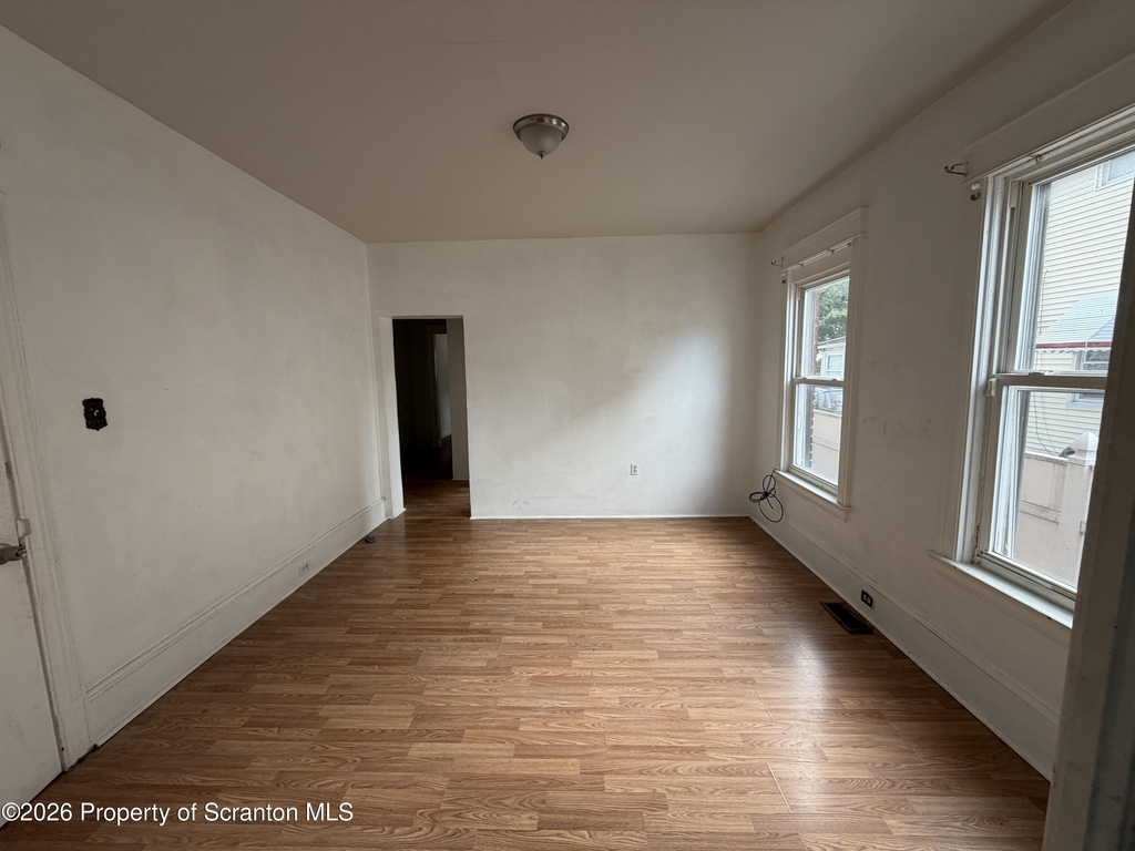 62 S Grant Street - Photo 2