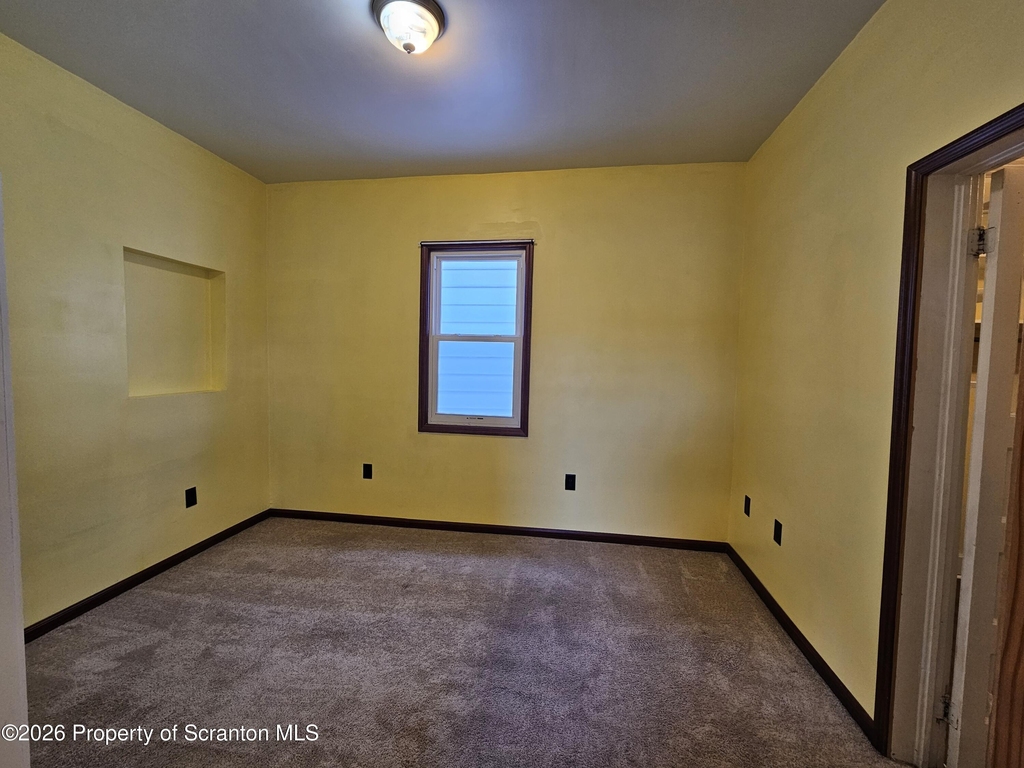 132 Smith Street - Photo 8