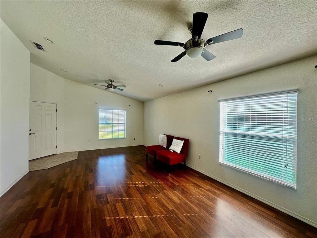 1144 High Seas Street - Photo 3