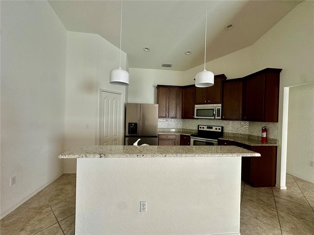1144 High Seas Street - Photo 8