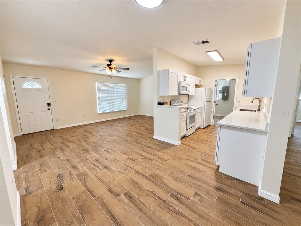 902 W Shannon Court - Photo 9