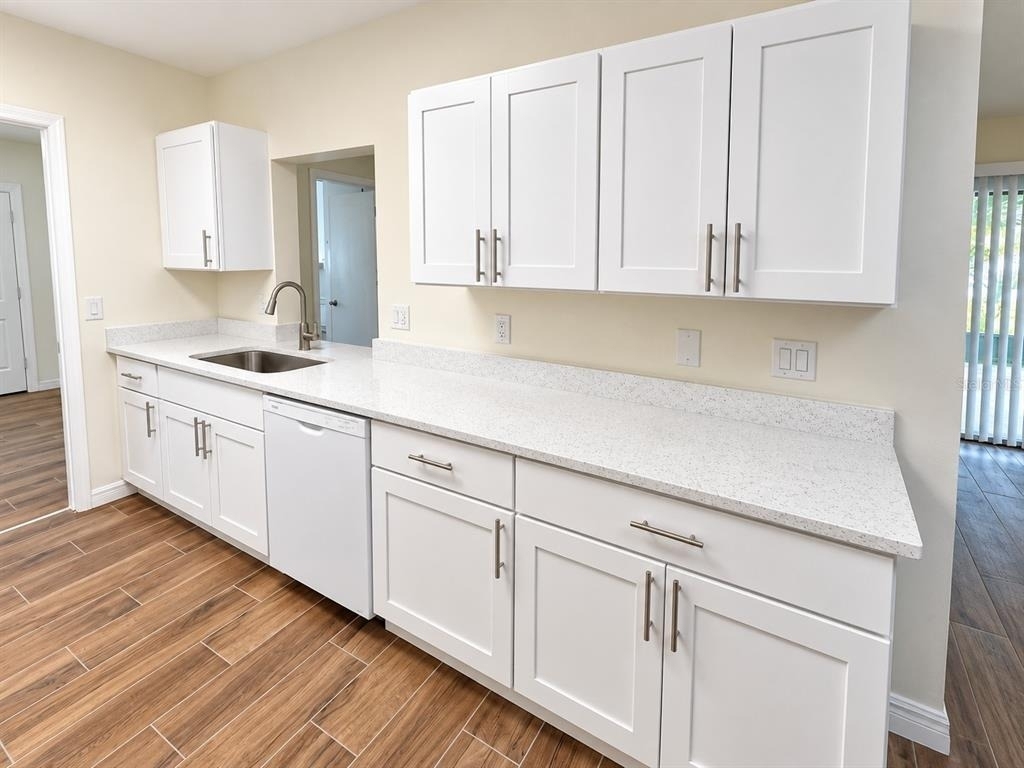 902 W Shannon Court - Photo 10