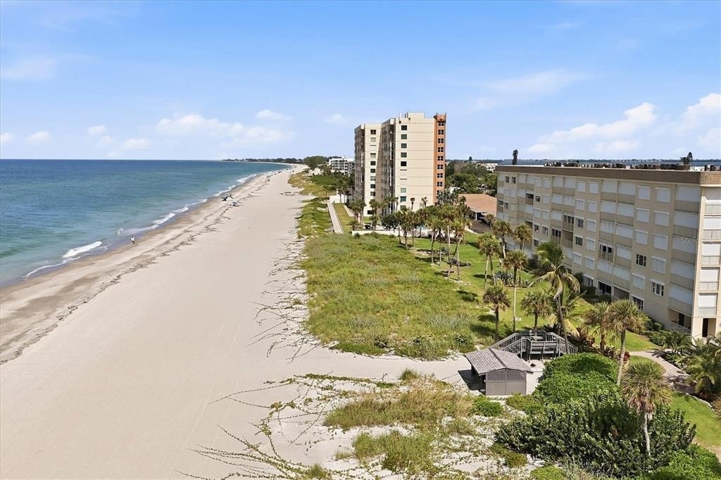 4325 Gulf Of Mexico Drive - Photo 35