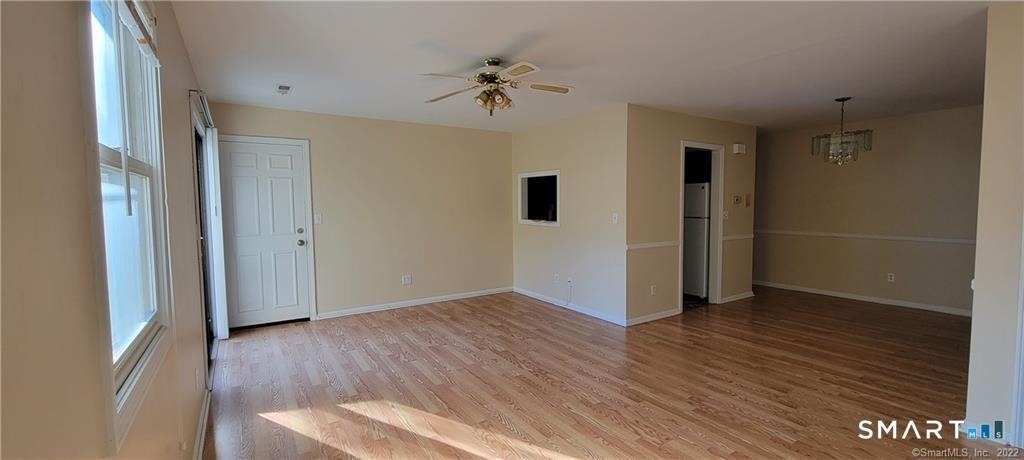 375 Glendale Avenue - Photo 3