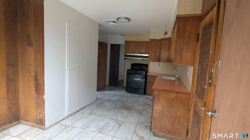 239 Forbes Avenue - Photo 2