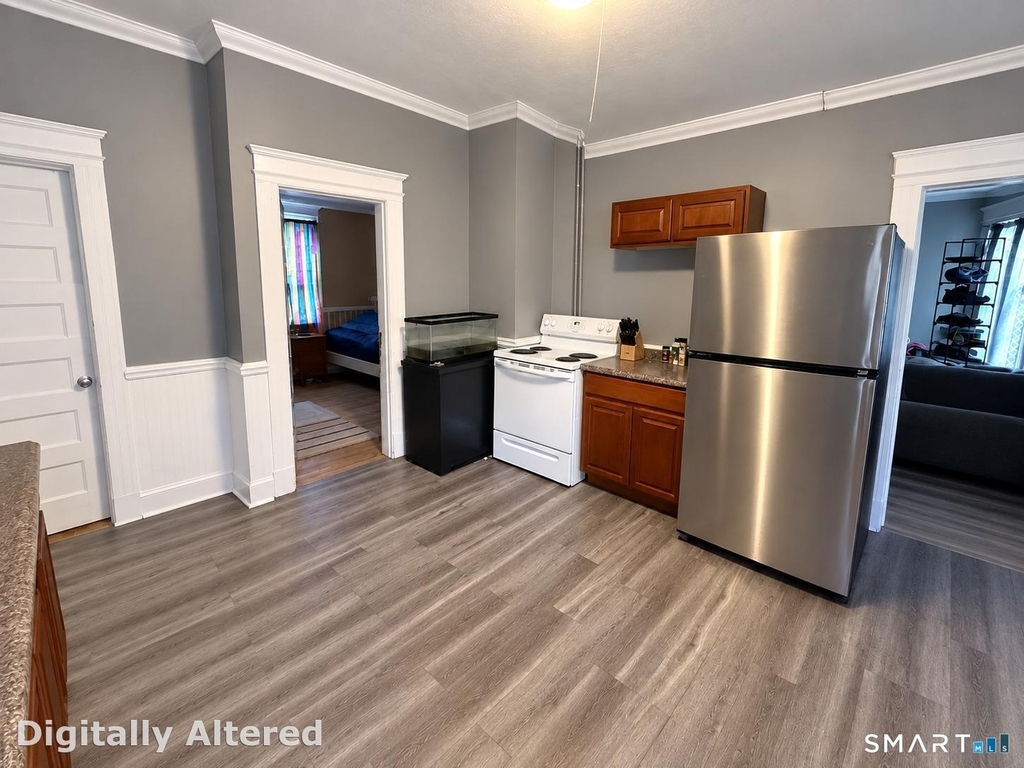 15 Upson Street - Photo 2