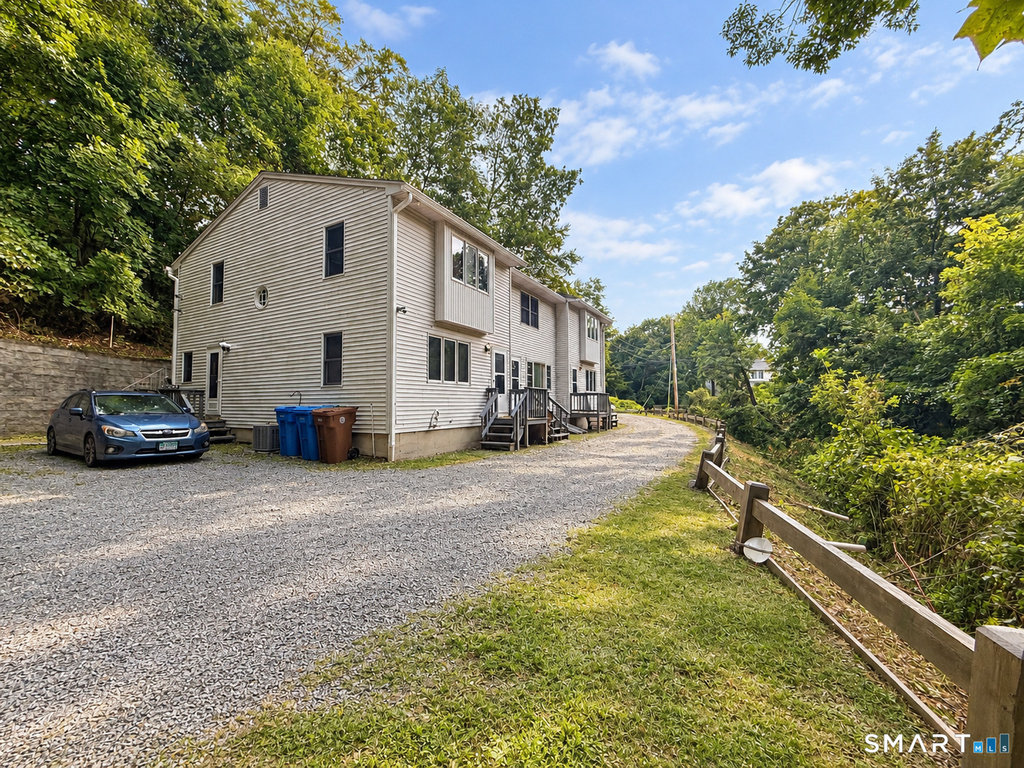73 Roberts Street - Photo 9