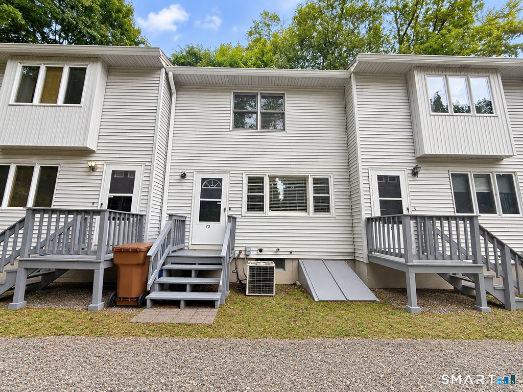 73 Roberts Street - Photo 0