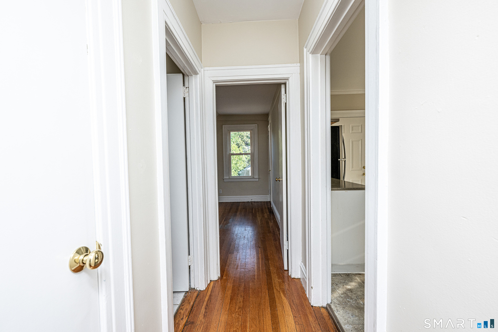 1003 Whalley Avenue - Photo 12