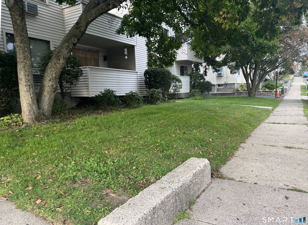 252 Harlem Avenue - Photo 5