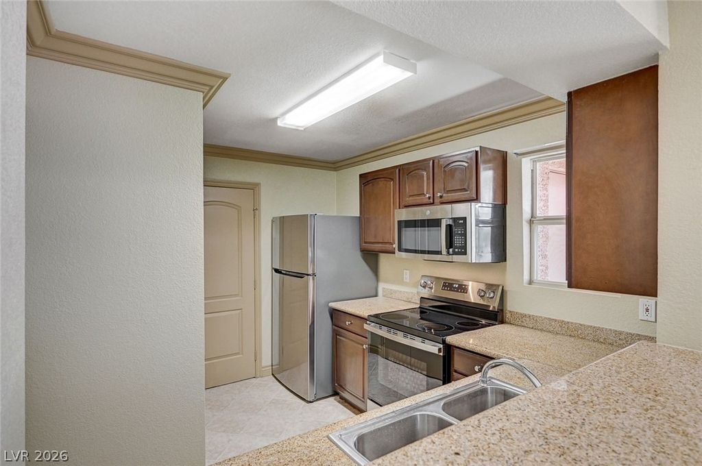 8101 W Flamingo Road - Photo 15
