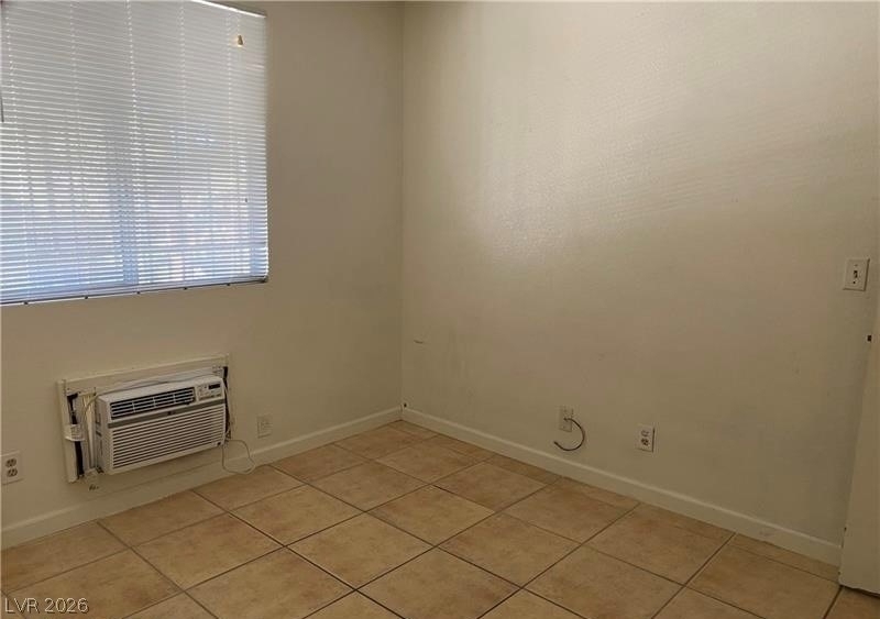 4955 Jeffreys Avenue - Photo 7
