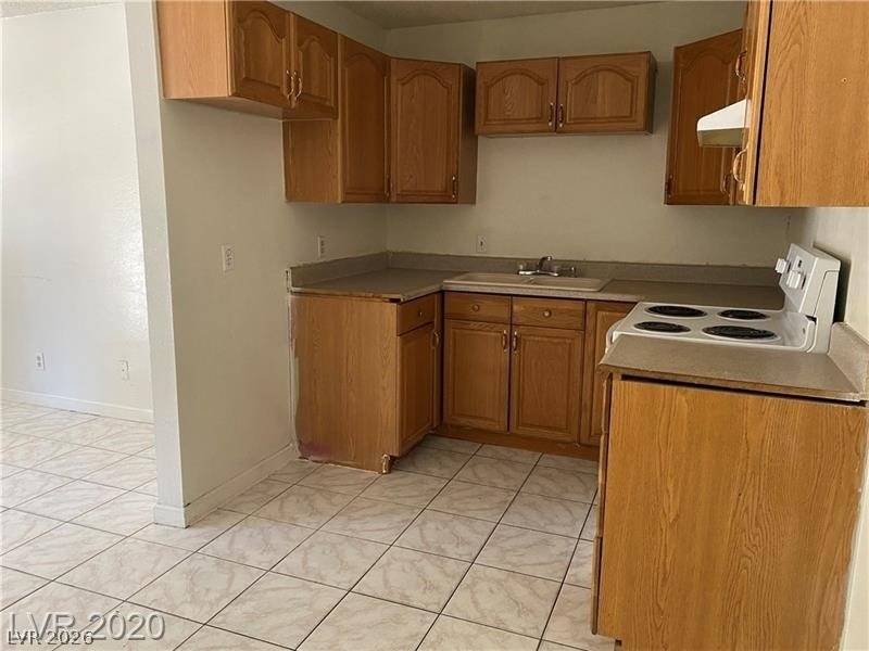 4955 Jeffreys Avenue - Photo 6