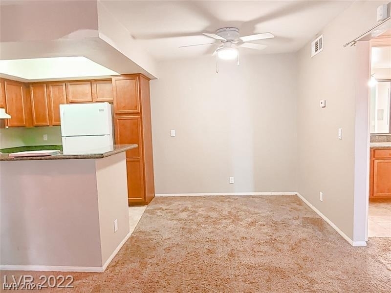 1455 E Katie Avenue - Photo 2