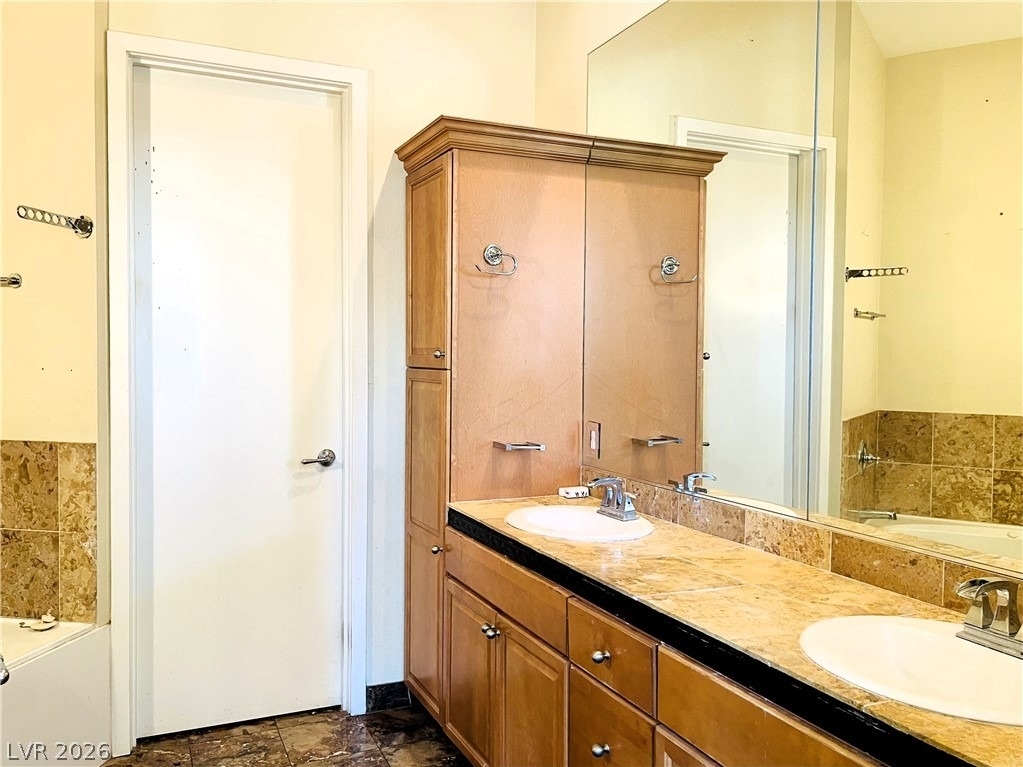 360 E Desert Inn Road - Photo 12