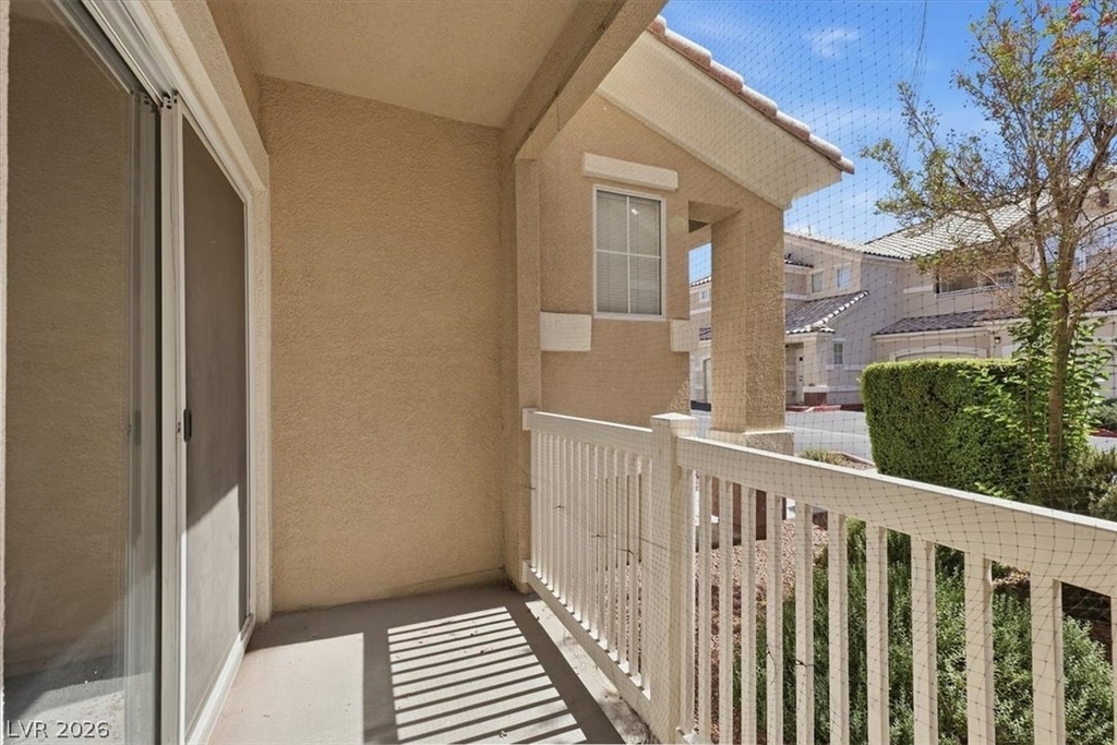 5855 Valley Drive - Photo 11