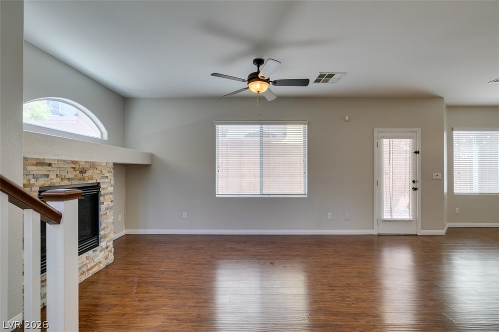 9341 Colorful Rainbow Avenue - Photo 3