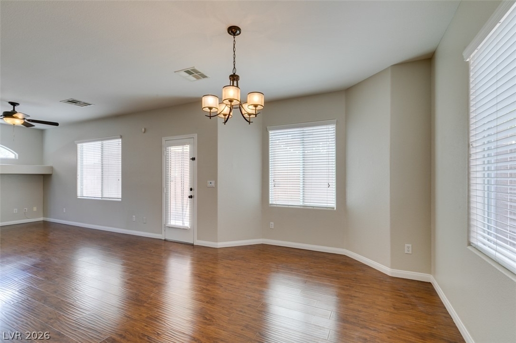 9341 Colorful Rainbow Avenue - Photo 16