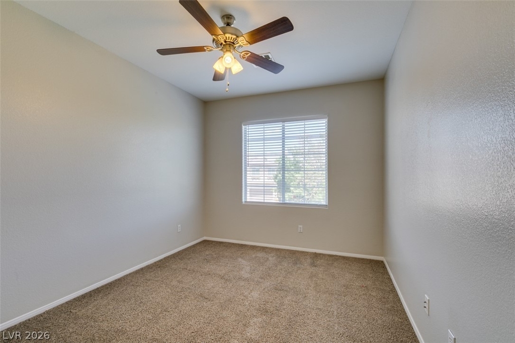 9341 Colorful Rainbow Avenue - Photo 32