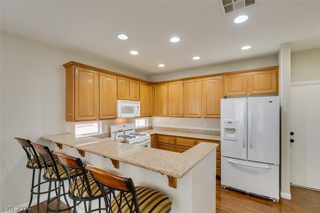 9341 Colorful Rainbow Avenue - Photo 22