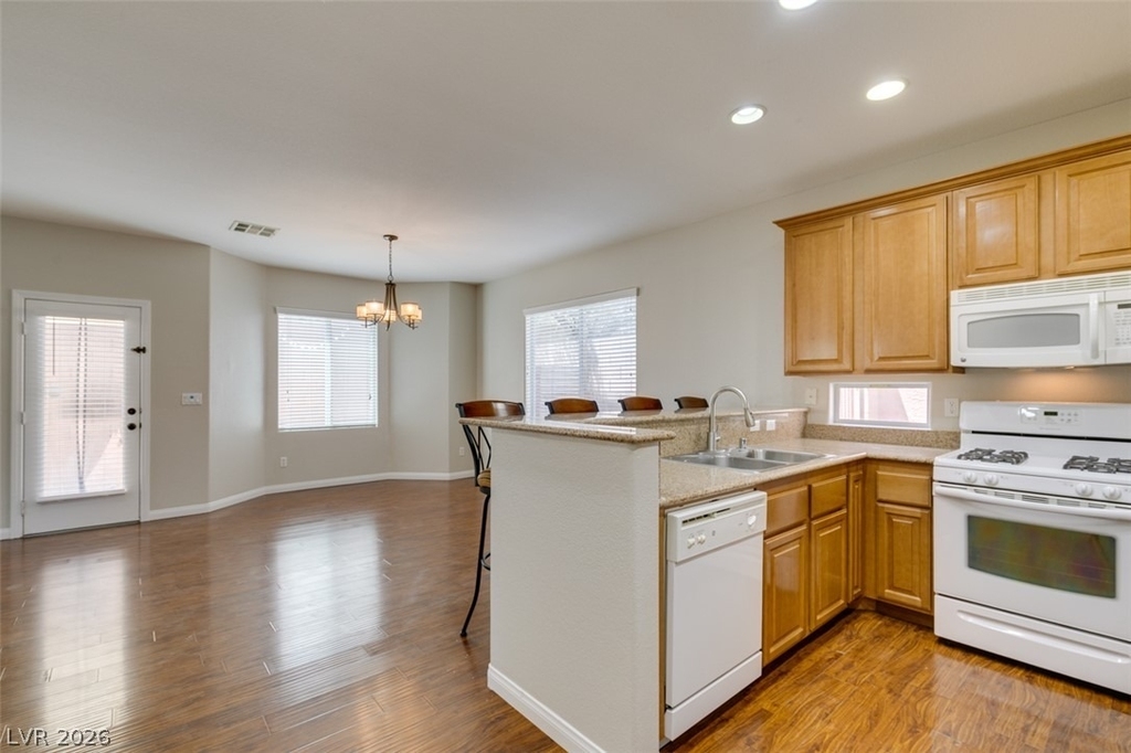 9341 Colorful Rainbow Avenue - Photo 25