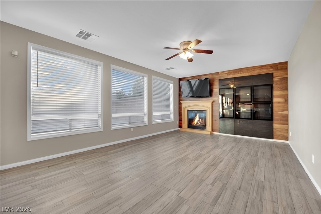 11631 Suburban Road - Photo 8