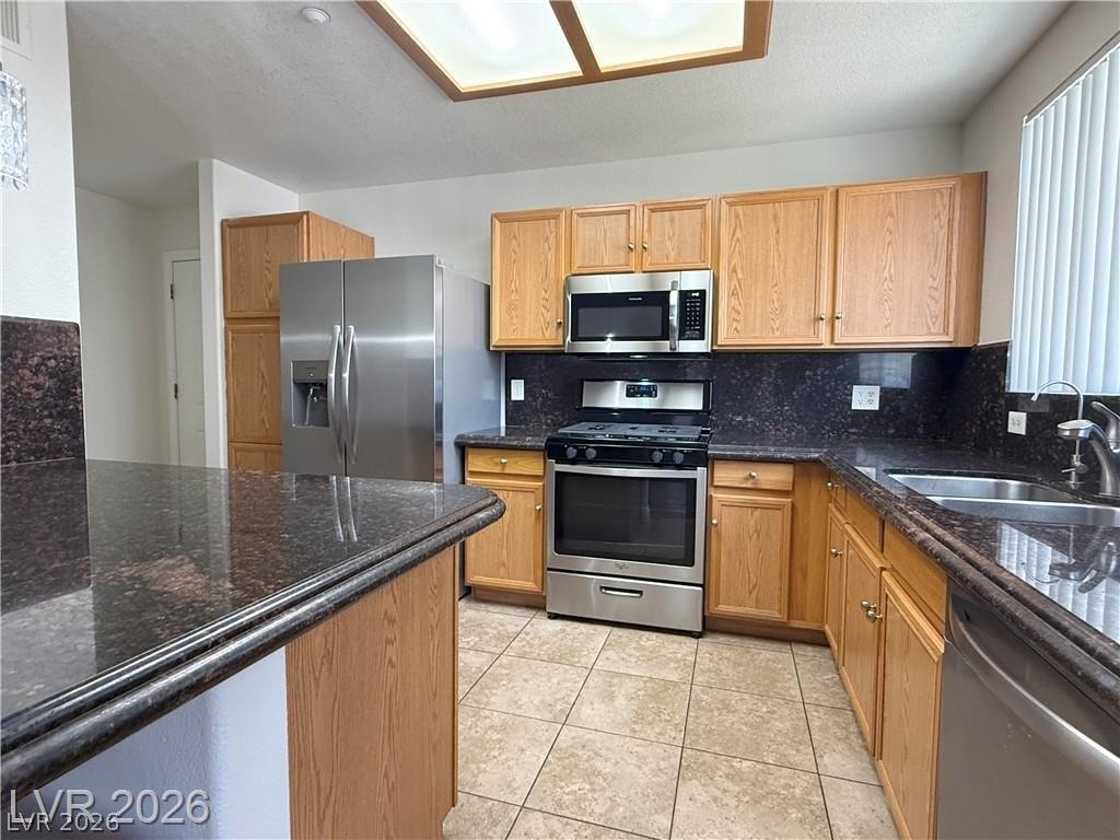 830 Carnegie Street - Photo 4