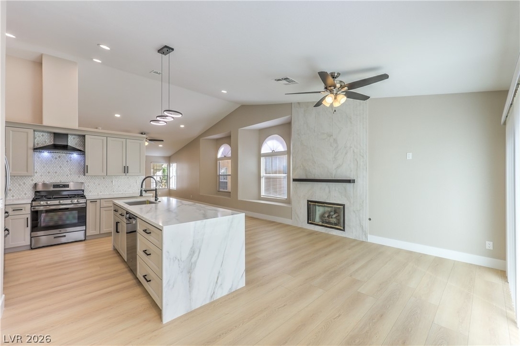 7633 Prairie Corners Drive - Photo 11