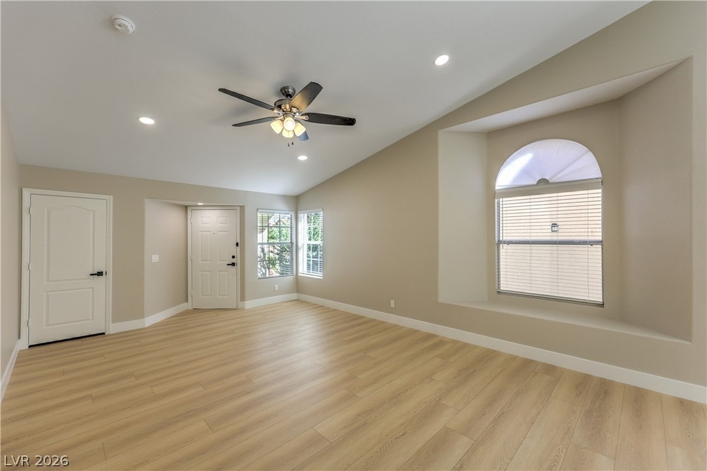 7633 Prairie Corners Drive - Photo 5