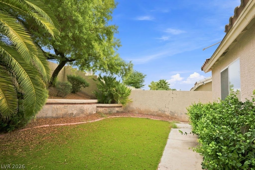 7812 Silver Mallard Avenue - Photo 49