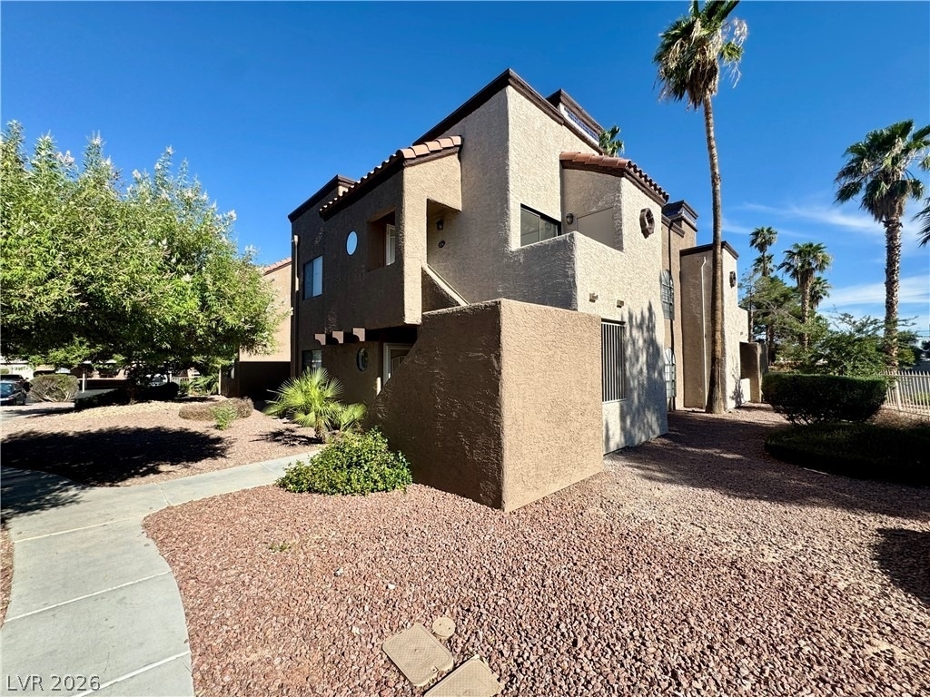 2964 Juniper Hills Boulevard - Photo 20