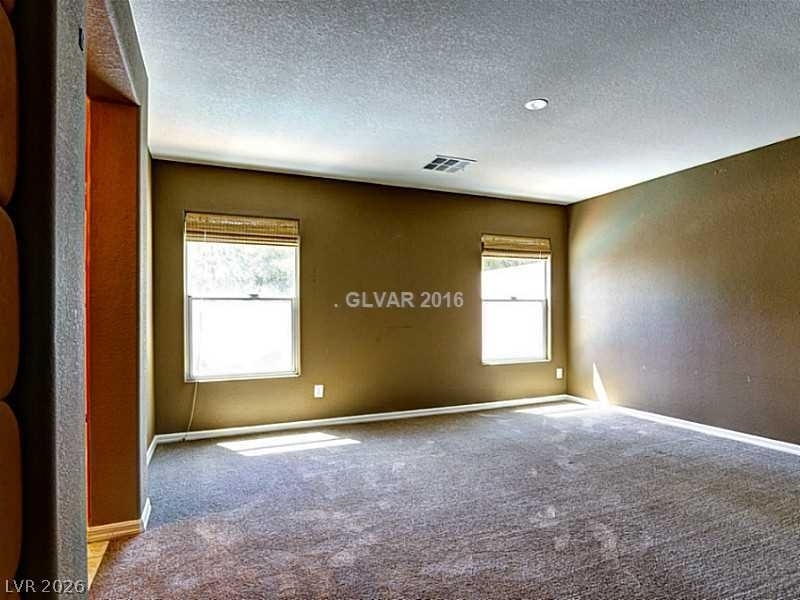 11185 Falesco Avenue - Photo 5