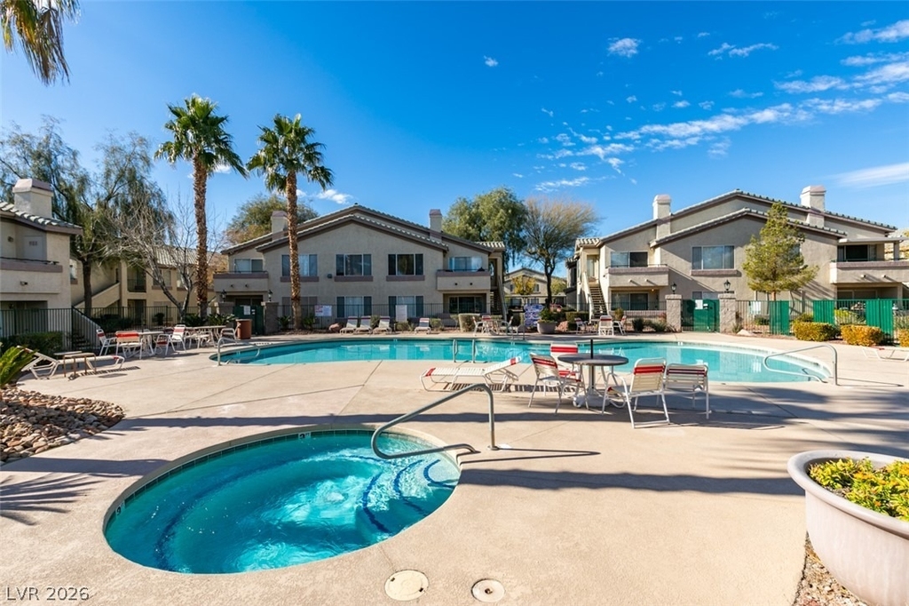 5710 E Tropicana Avenue - Photo 4