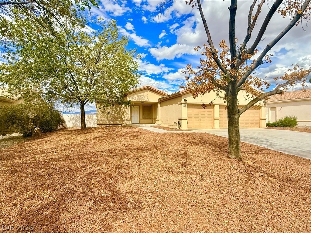5908 E Badlands Lane - Photo 1