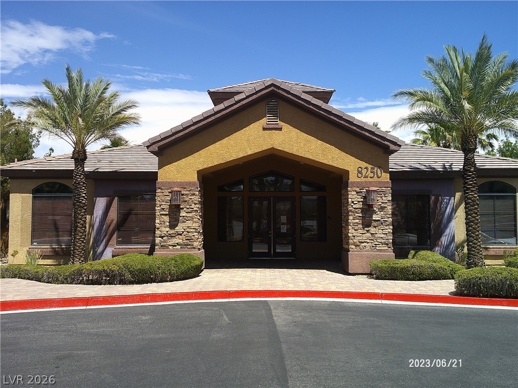 8250 N Grand Canyon Drive - Photo 24