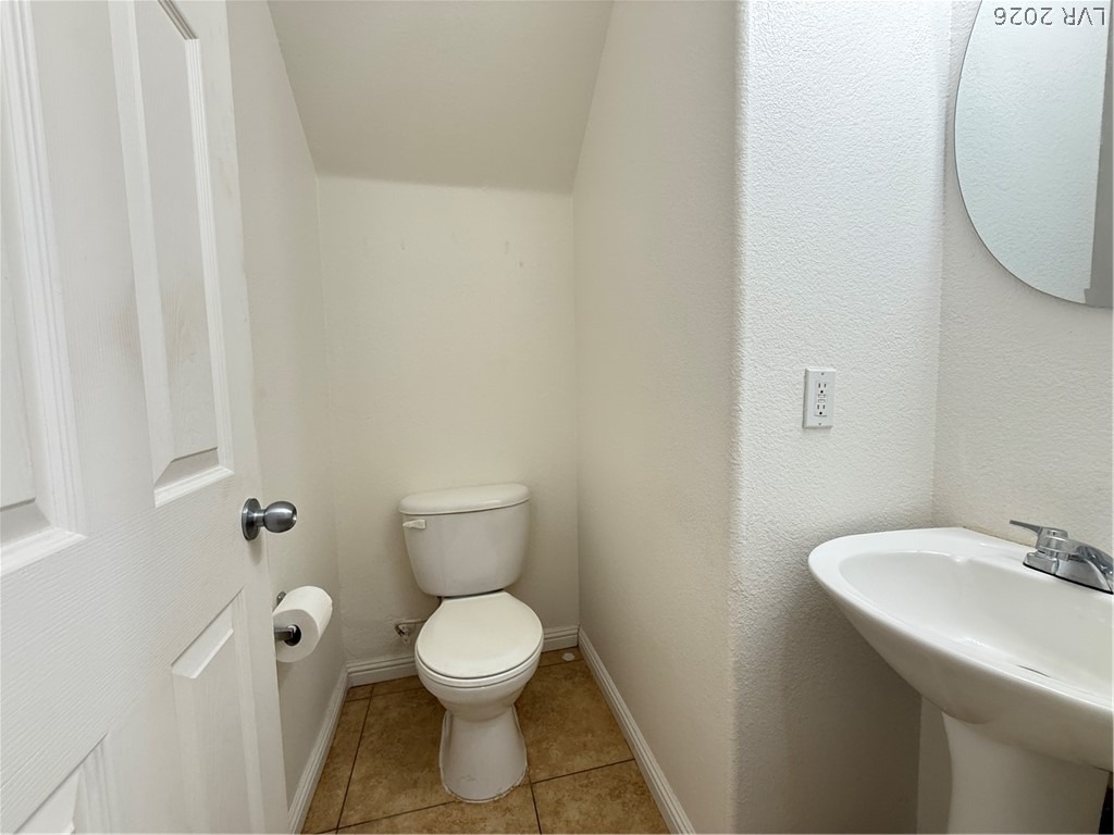 6546 Marco Vista Avenue - Photo 11